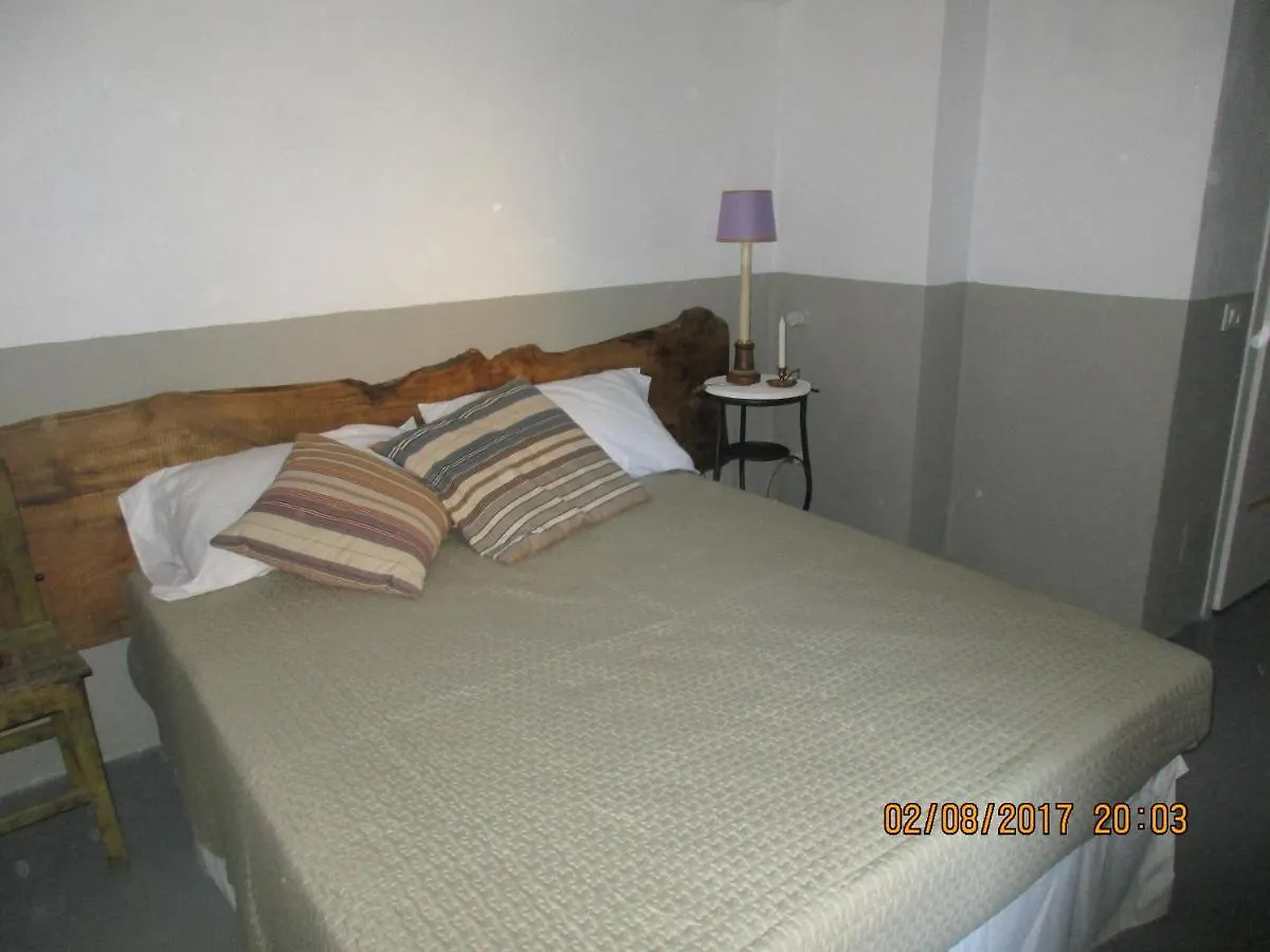 Viandanti, Artisti E Sognatori Bed & Breakfast Comano