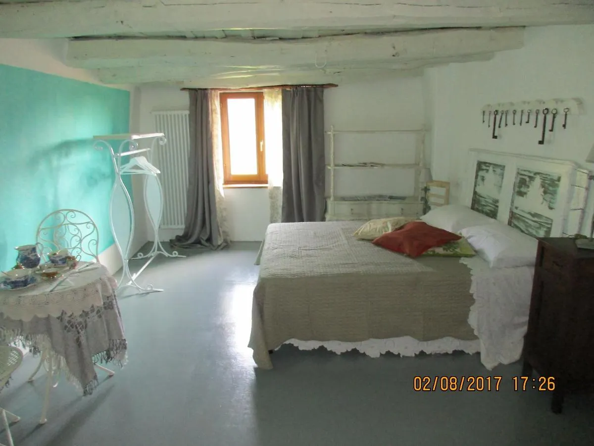 Bed and Breakfast Viandanti, Artisti E Sognatori Comano  Comano (Tuscany)